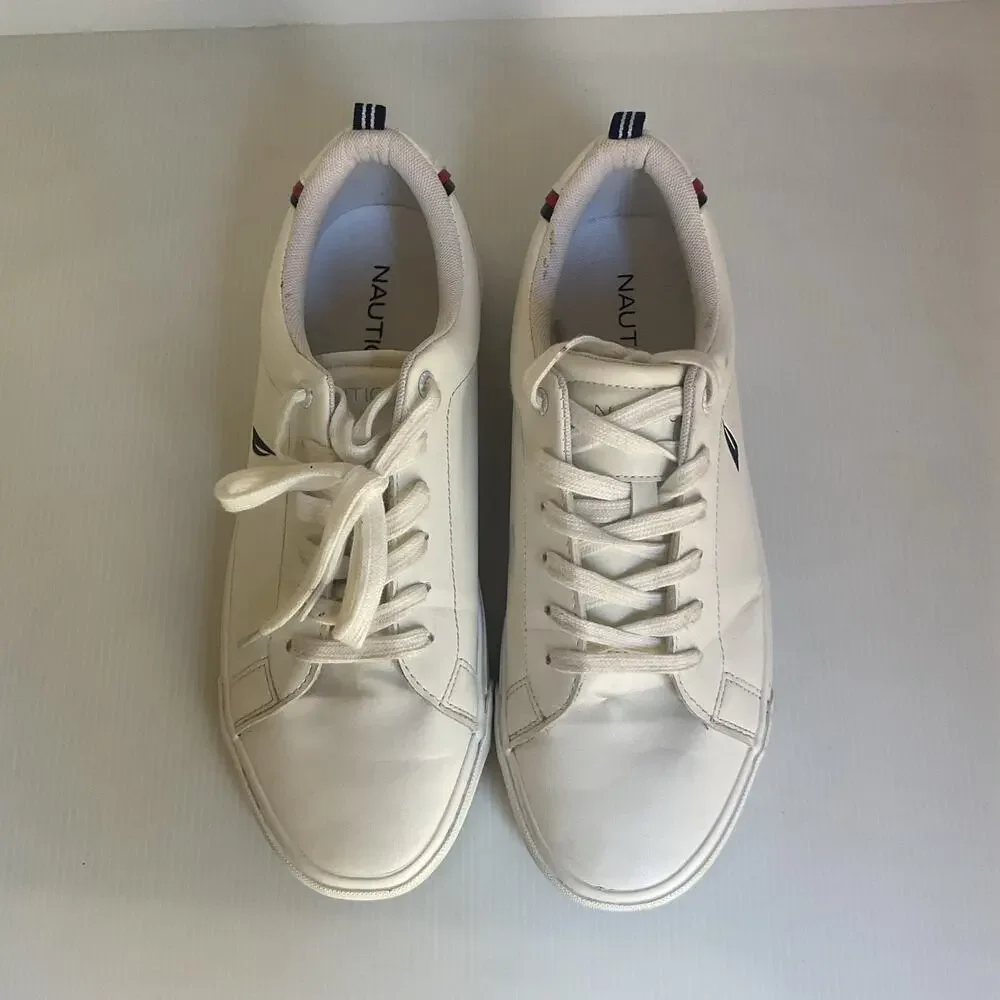 Nautica White Casual Sneakers Men Size 10.5 Lace Up Low Top Shoes